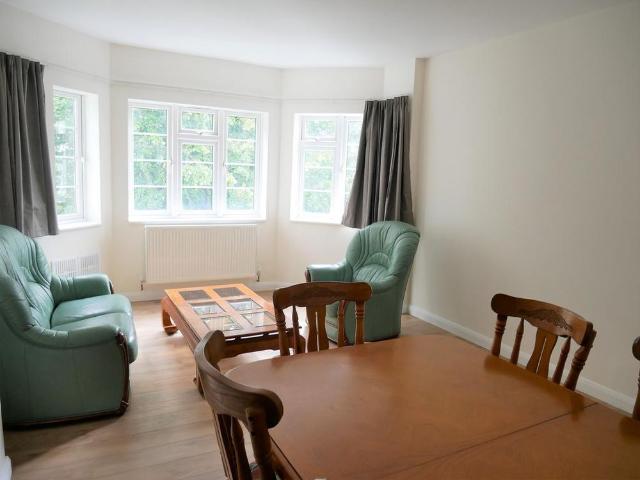 Apartment for rent in London Borough of Ealing, Greater London
