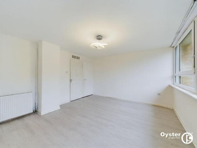 Apartment for rent in London Borough of Enfield, Greater London