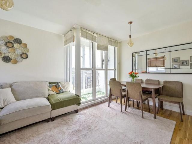 Apartment for rent in Putney, Greater London