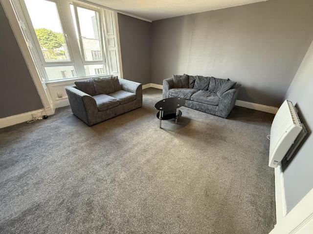 Apartment for rent in Coldside, Scotland