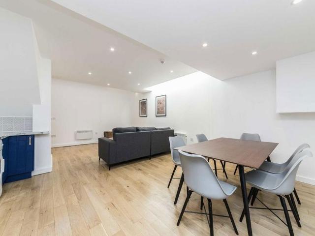 Apartment for rent in Westminster, Greater London
