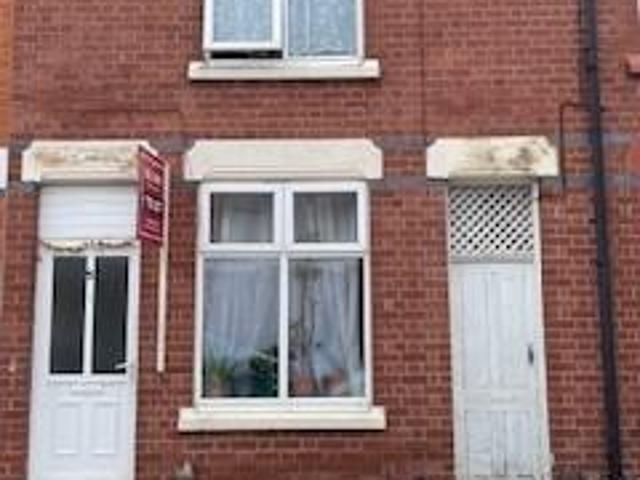 Flat for rent in Spinney Hills, Old Wharf