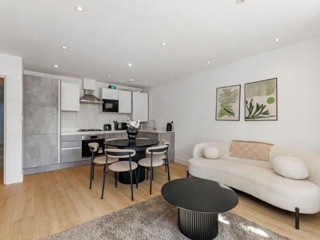 Apartment for rent in Tulse Hill, Greater London