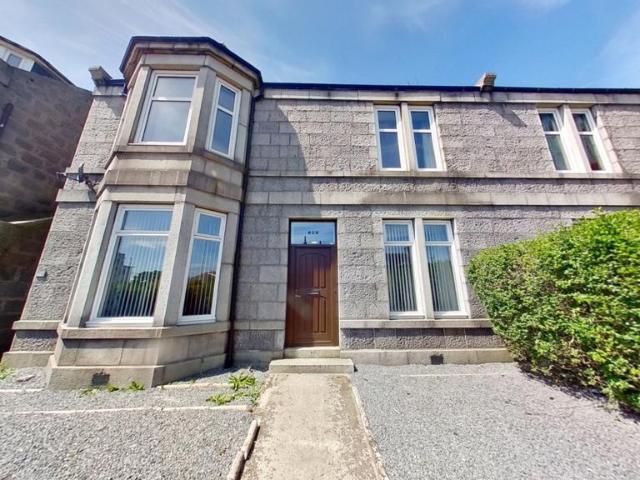 Flat for rent in Ballindoch, Scotland