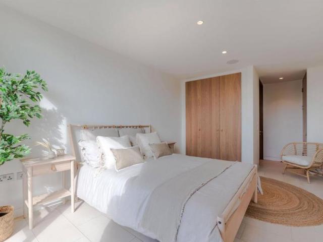 Apartment for rent in Somers Town, Isle Of Man