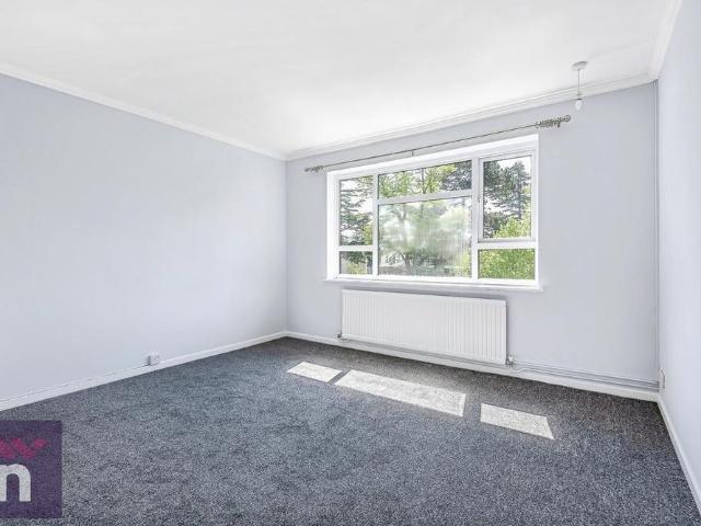 Apartment for rent in Golden Valley, Gloucestershire