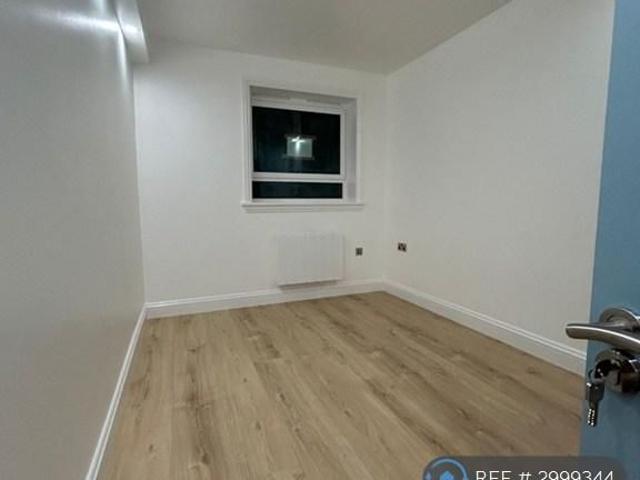 Apartment for rent in London Borough of Lewisham, Ladywell