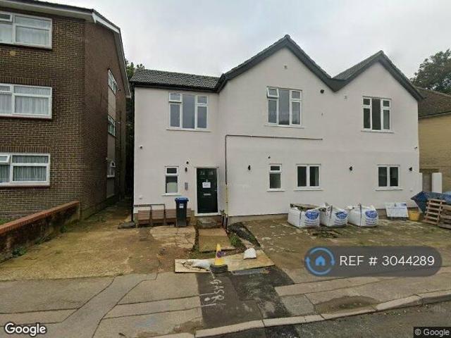 Apartment for rent in Caterham, Tandridge