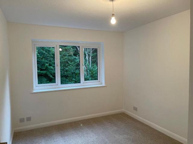 Apartment for rent in Cross In Hand, East Sussex