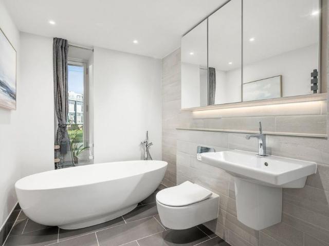Apartment for rent in Haymarket, Scotland