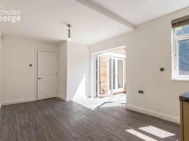 Apartment for rent in Wake Green, West Midlands