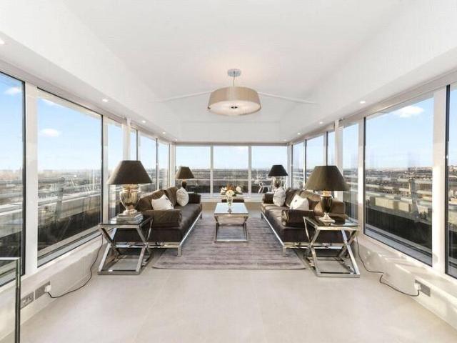 Apartment for rent in Belsize Park, Greater London