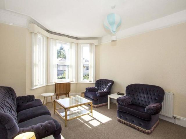 Apartment for rent in Queenstown, Blackpool