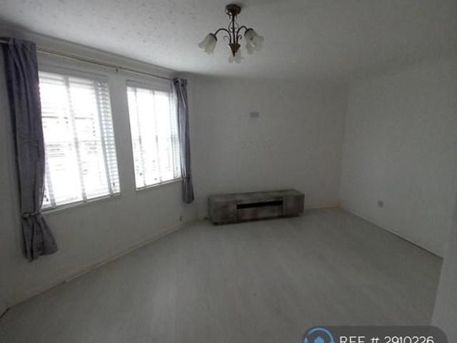Apartment for rent in Mosside, Coatbridge