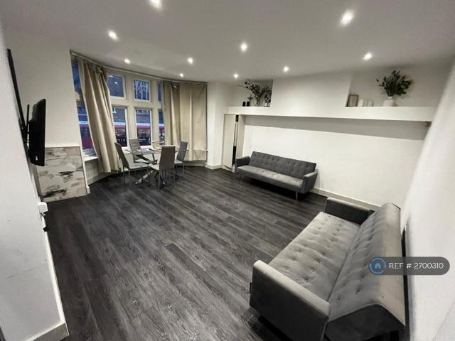 Flat for rent in Temple Fortune, Isle Of Man