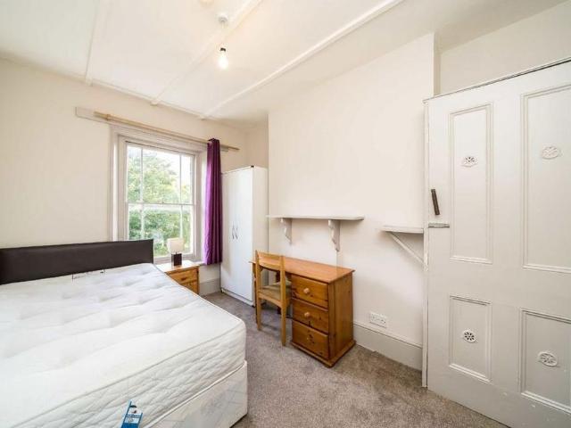 Apartment for rent in Petersham, Greater London
