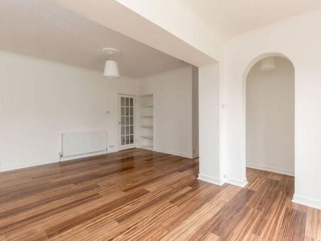 Apartment for rent in New Town, Scotland