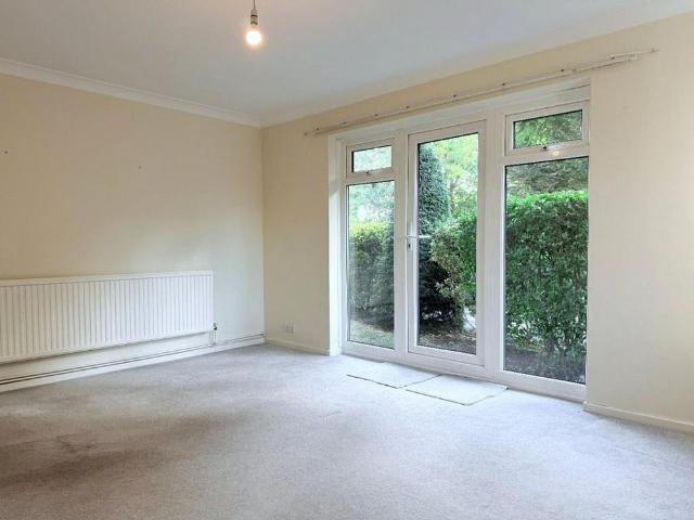 Apartment for rent in Surbiton, Greater London