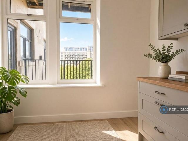 Apartment for rent in Bonegate, Calderdale