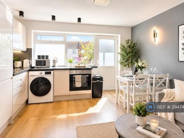 Flat for rent in Spring Vale, Hampshire