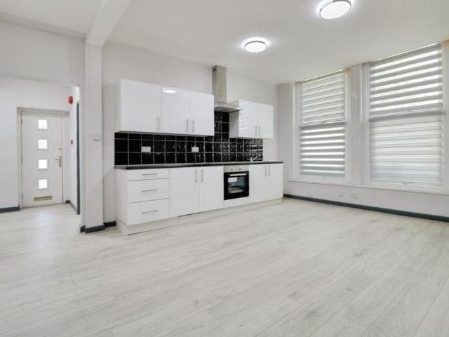 Apartment for rent in Kursaal Estate, Alton Barnes