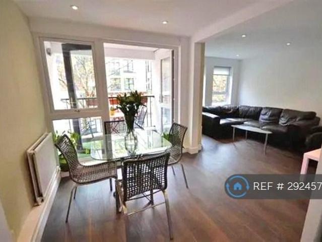 Flat for rent in City Centre, Georgia