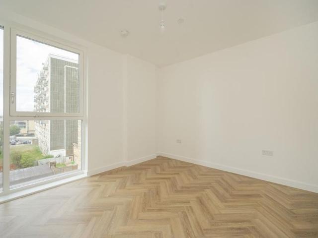 Apartment for rent in London Borough of Brent, Greater London