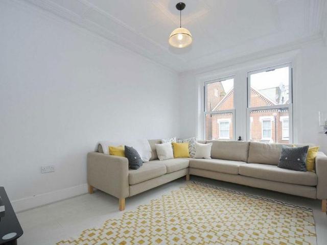Apartment for rent in Streatham, Greater London
