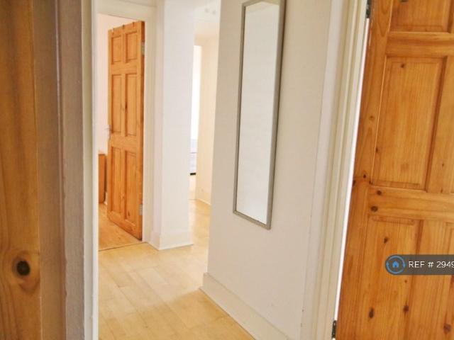 Flat for rent in Bermondsey, Greater London