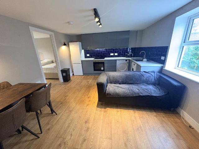 Apartment for rent in Patchway