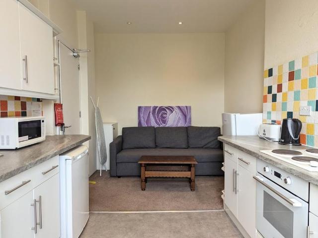 Apartment for rent in Newington, Scotland