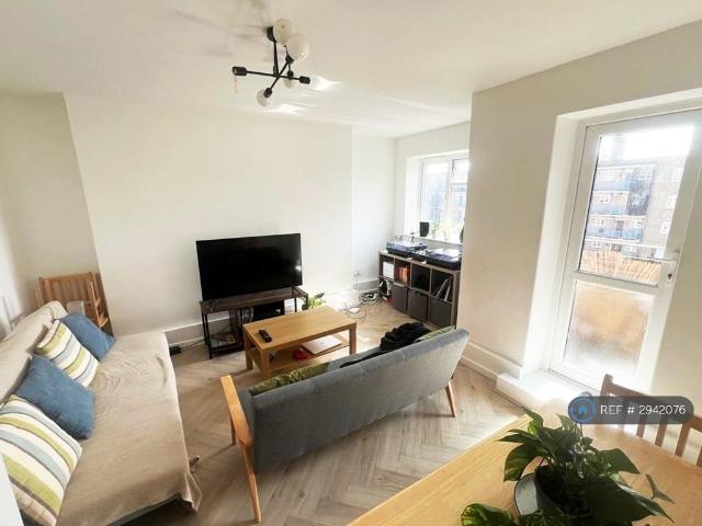 Flat for rent in South Hackney, Greater London