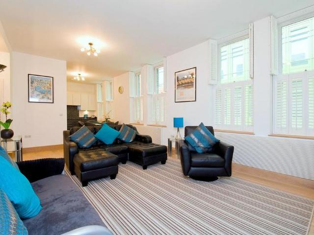 Apartment for rent in Saint Giles, Bloomsbury
