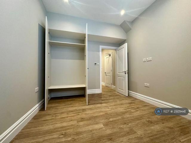 Apartment for rent in Palmers Green, Greater London