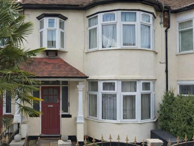 Flat for rent in London Borough of Croydon, Thornton Heath