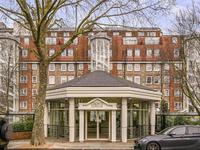 Flat for rent in Chelsea, Greater London