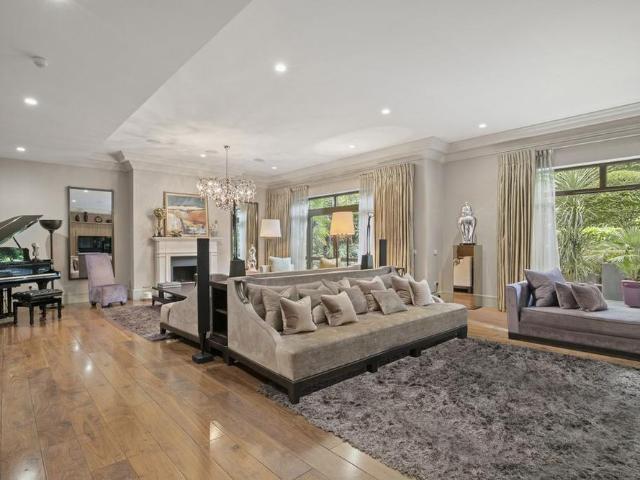 Apartment for rent in High Barnet, Greater London