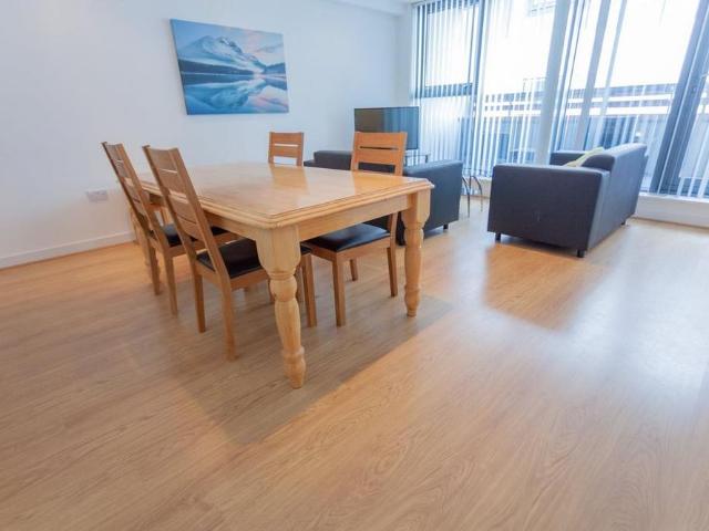 Apartment for rent in Calderstones