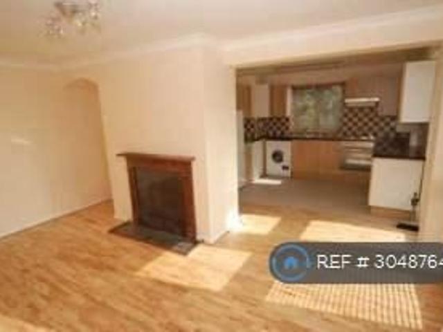 Apartment for rent in London Borough of Barnet, Greater London
