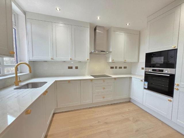 Flat for rent in West Hampstead, Greater London