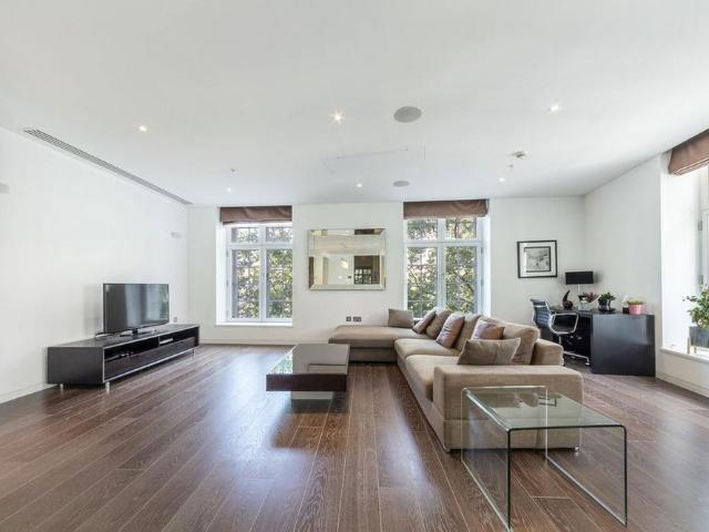 Apartment for rent in St Clement Danes, Greater London
