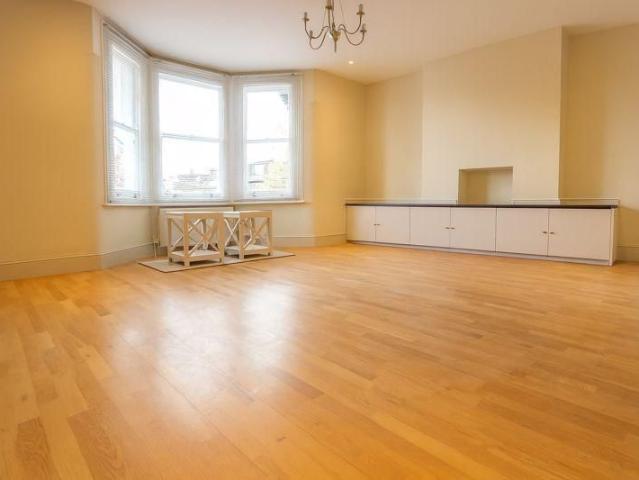 Apartment for rent in Barholm, Lincolnshire