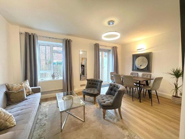Flat for rent in Chelsea, Greater London