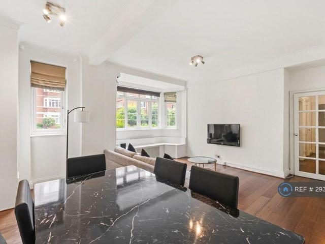 Apartment for rent in Kensington, Greater London