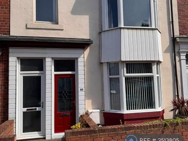 Flat for rent in Westoe, South Shields