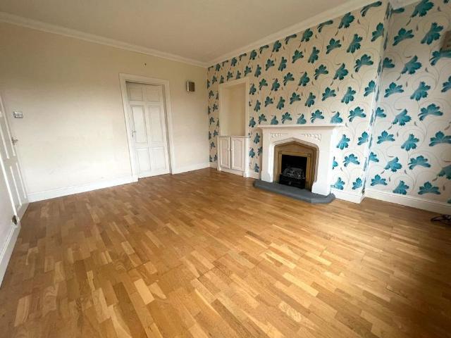 Apartment for rent in Birkenside, Forebridge