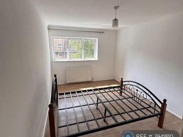 Apartment for rent in Upper Edmonton, Greater London