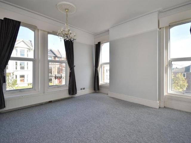 Apartment for rent in St Leonards, Hastings