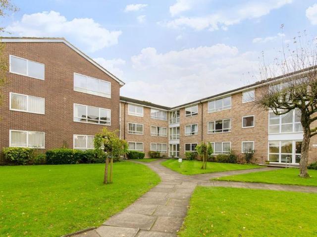 Apartment for rent in Southgate, Oakwood