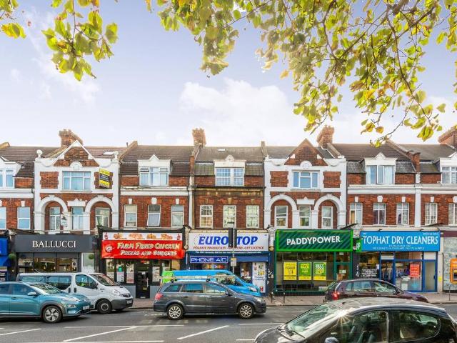 Flat for rent in London Borough of Hounslow, Spring Grove